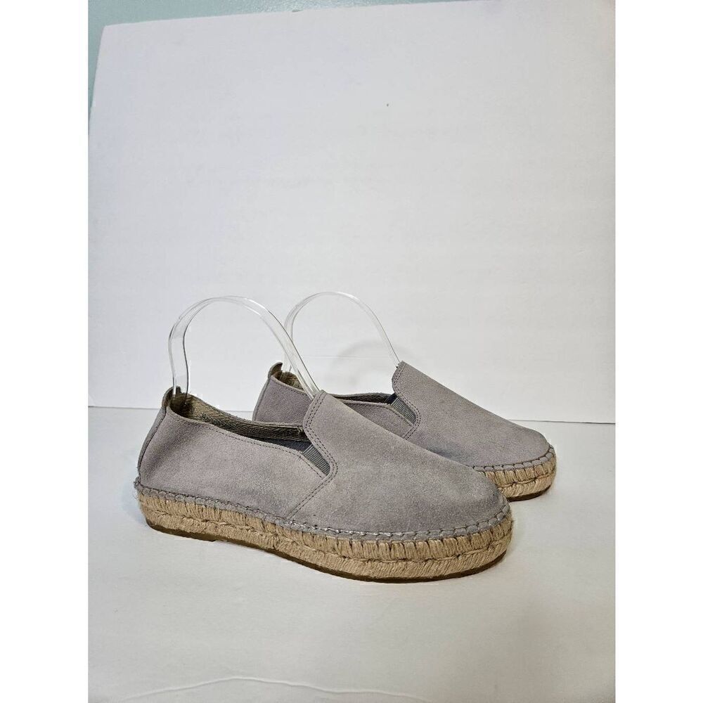 Fabiolas light gray suede espadrilles.  Size 6.5. NWOT.